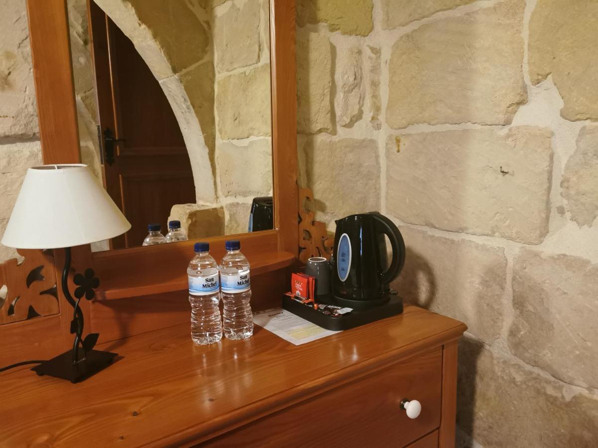 Bed And Breakfast "Selena" With Swim Pool Nadur Dış mekan fotoğraf